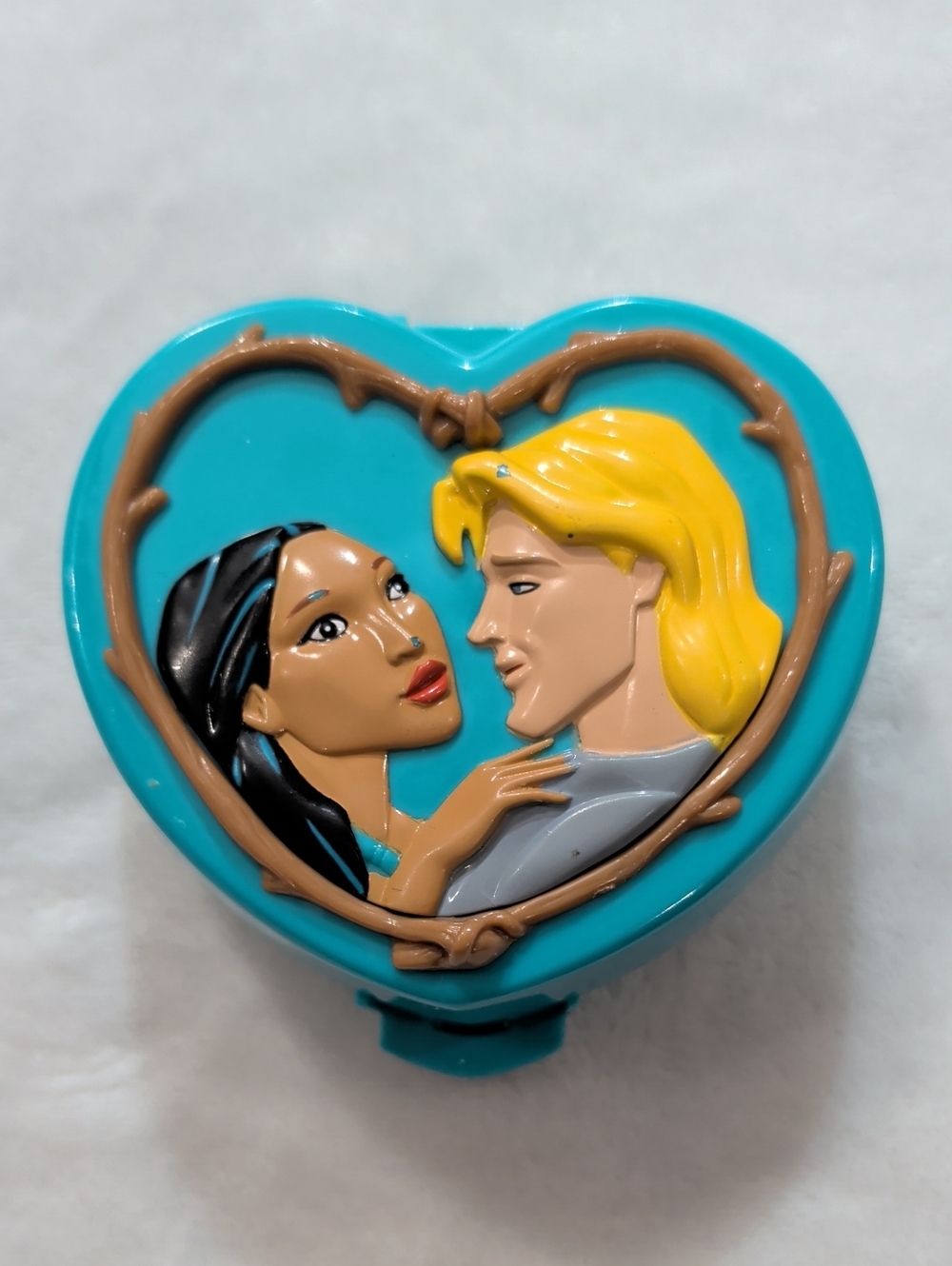 1995 Bluebird Disney Pocahantas Polly Pocket